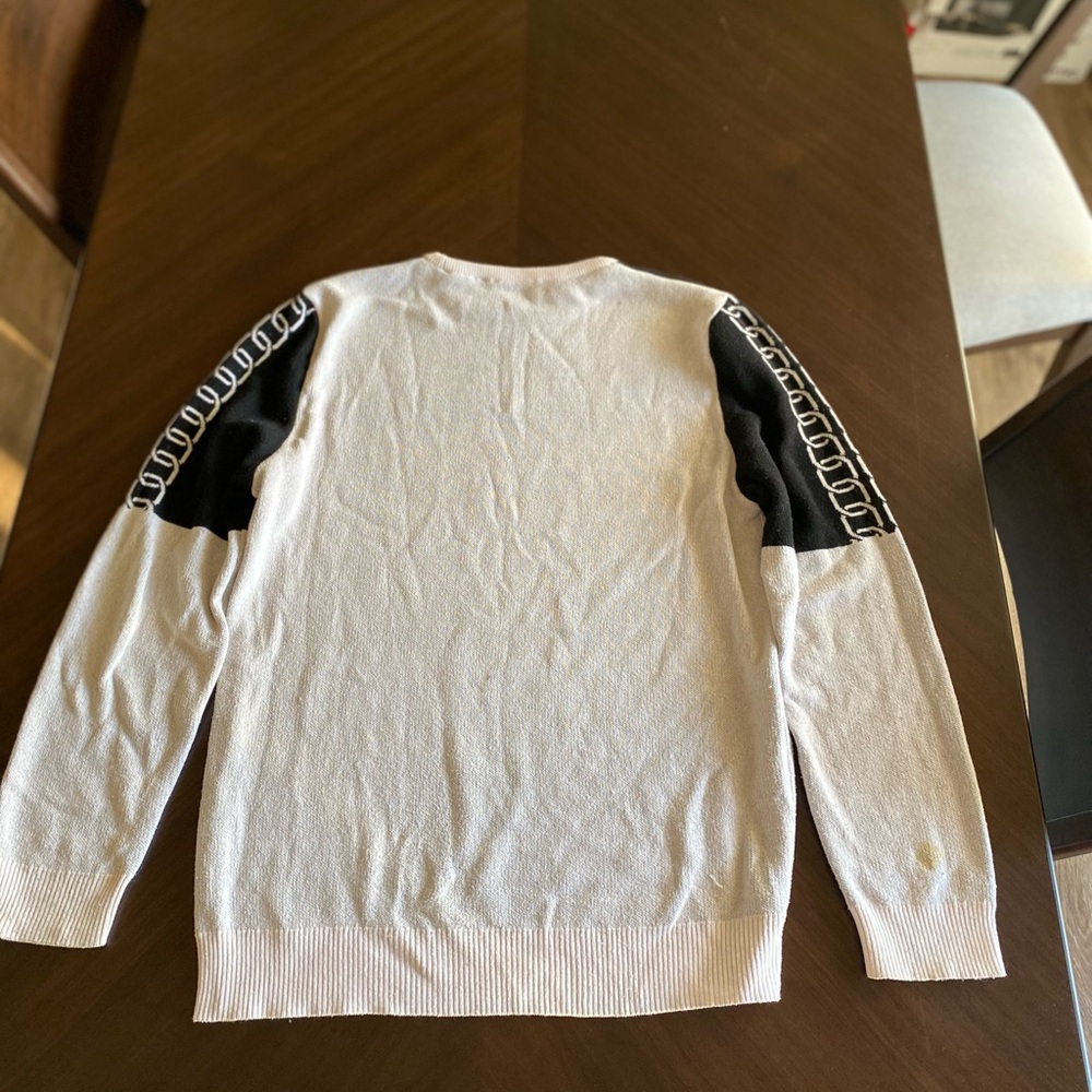 Sweater - Picture 3 of 3
